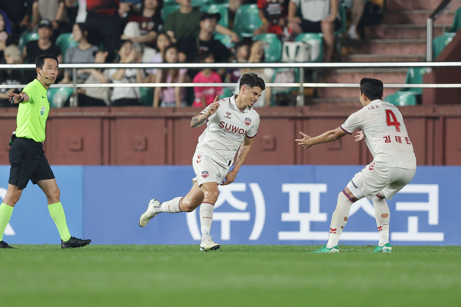 ▲ 포항전에서 멀티골을 신고한 윌리안이 K리그1 23라운드 MVP에 선정됐다.ⓒ한국프로축구연맹 제공