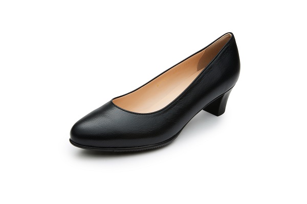 ▲ 금강제화 구두 ⓒ금강제화