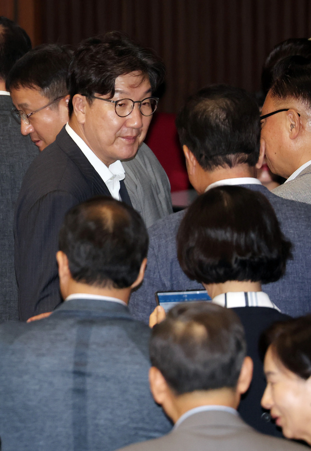 ▲ 국민의힘 권성동 의원이 23일 국회 본회의에 참석해 있다. ⓒ연합뉴스