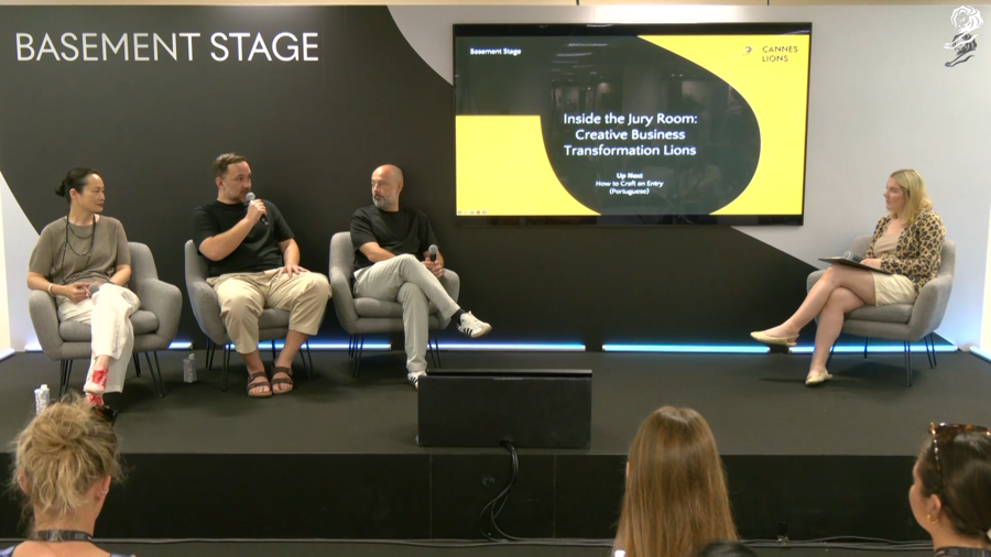 ▲ (왼쪽부터) 제인 린-베이든(Jane Lin-Baden) 심사위원장, 이그나시오 에차니크(Ignacio Etchanique) 심사위원, 파비오 실베라(Fabio Silveira) 심사위원. ⓒCANNES LIONS