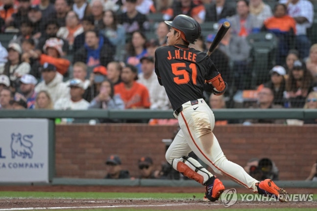 ▲ 샌프란시스코 이정후가 4타수 3안타 맹활약을 펼치며 부활을 알리고 있다.ⓒ연합뉴스 제공