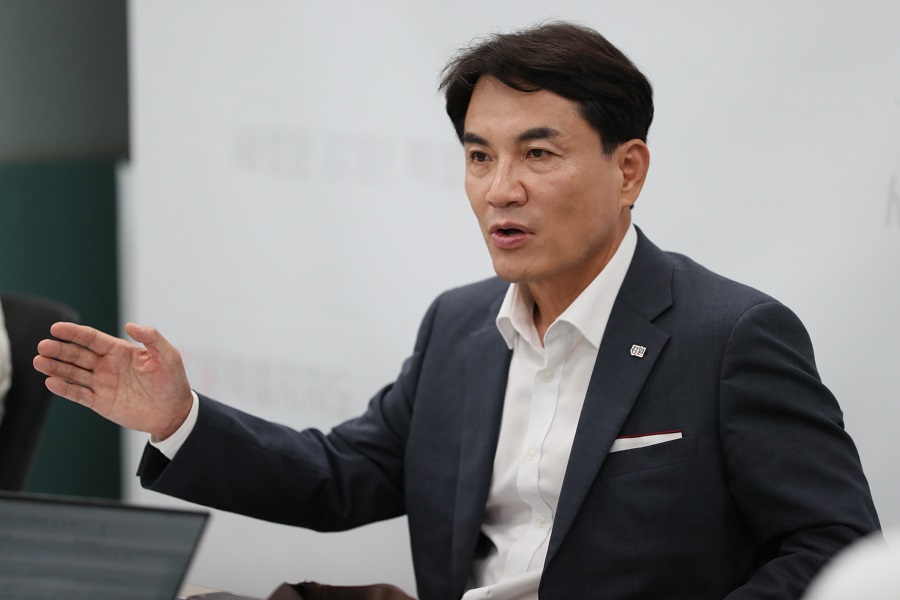 ▲ 강원특별자치도(도지사 김진태)가 지난 16일부터 20일까지 막대한 인명 및 재산 피해가 발생한 광주, 전남, 경기, 충남, 경상도 지역의 신속한 복구를 위해 중앙재난피해합동조사단에 강원특별자치도 공무원을 파견하기로 했다. ⓒ강원특별자치도