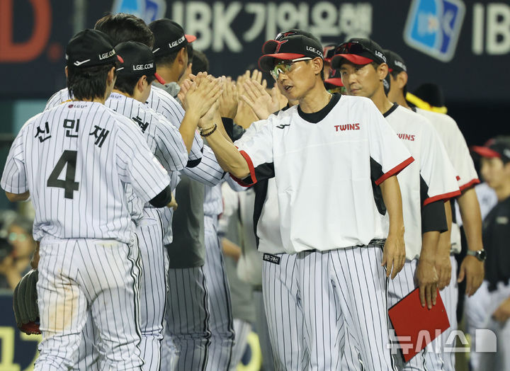 ▲ LG가 엄청난 상승세를 앞세워 1위 한화를 추격하고 있다. 두 팀의 격차는 2경기로 좁혀졌다.ⓒ뉴시스 제공