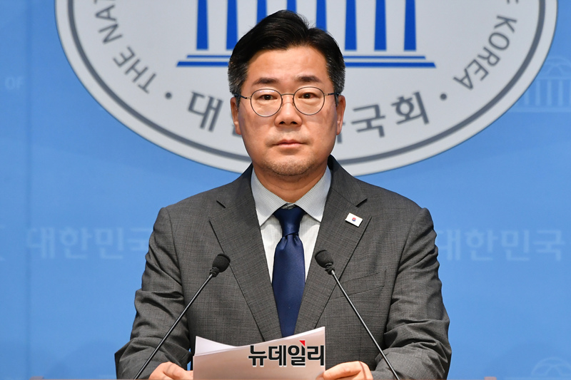 ▲ 박찬대 더불어민주당 의원 ⓒ뉴데일리 DB