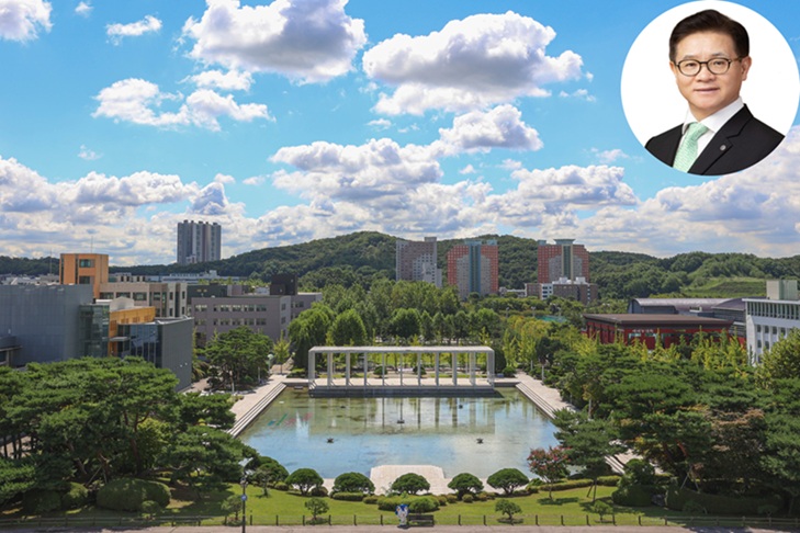 ▲ 한양대학교 ERICA 전경. 우측 상단은 이기정 총장.ⓒ한양대