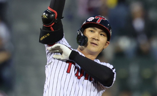 'LG의 우승 확률 77%' … 파죽의 5연승, 1위 <b>한화</b>보다 먼저 '60승' 도달했...