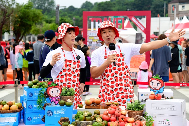 ▲ 공영쇼핑도 축제를 후원하며, 화천산 토마토의 새로운 판로를 열어줬다.ⓒ화천군
