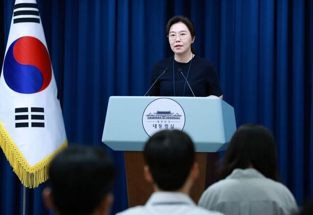 ▲ 강유정 대변인이 6일 서울 용산 대통령실 청사에서 대통령 지시사항 관련 브리핑을 하고 있다. ⓒ뉴시스