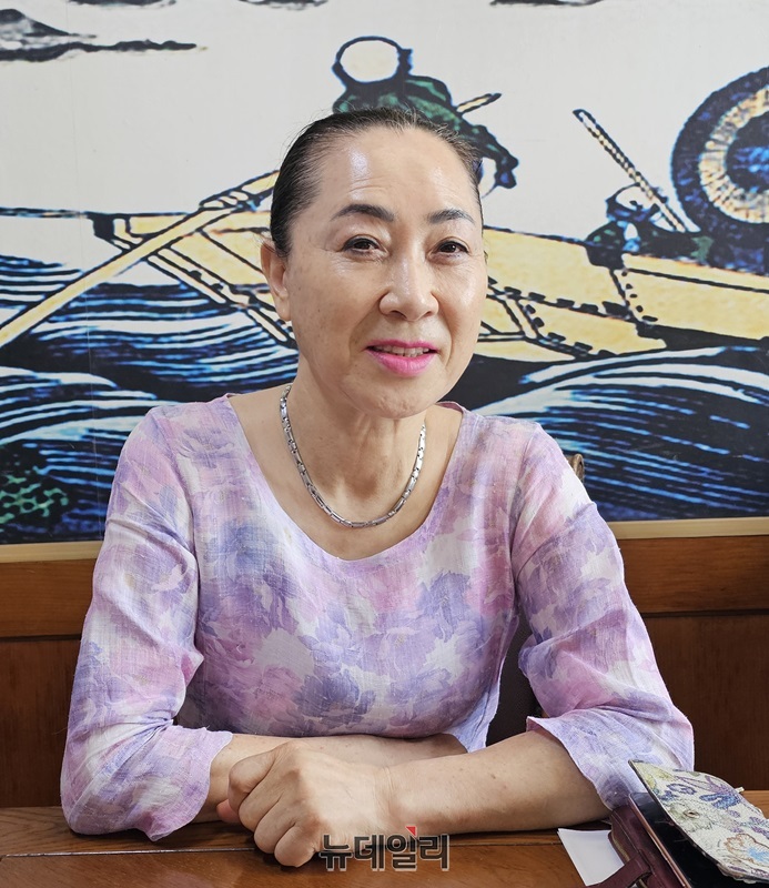 ▲ 이명숙 제30회 청주 직지전국명인대전 시조경연대회 집행위원장.ⓒ김정원 기자