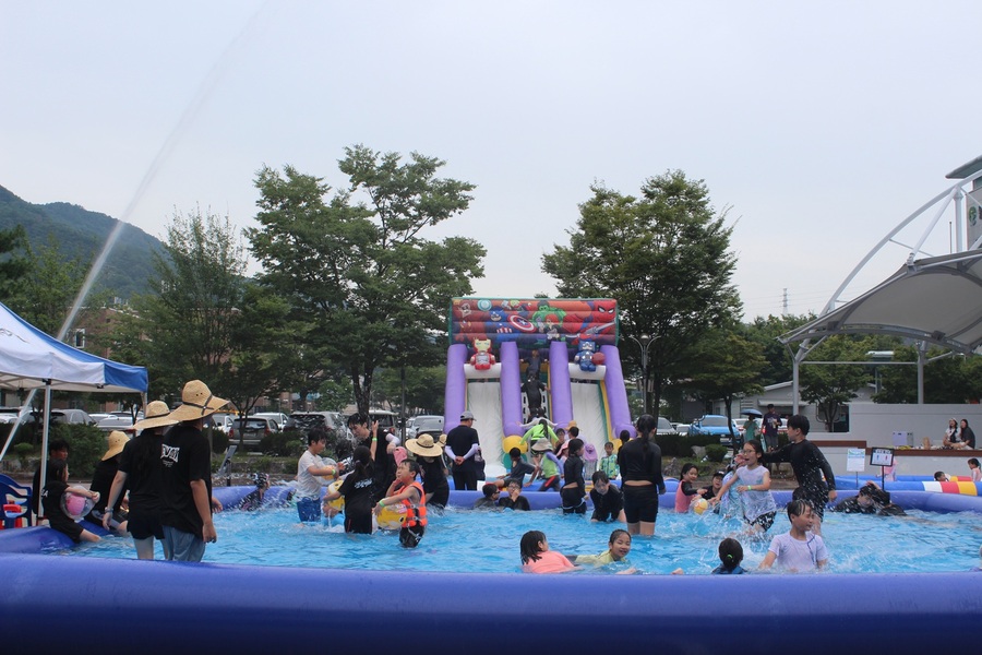 ▲ 달성군청소년센터, 무더위 극복 시원한 물축제 ‘여름 ON, 더위사냥’을 운영한다.ⓒ달성군