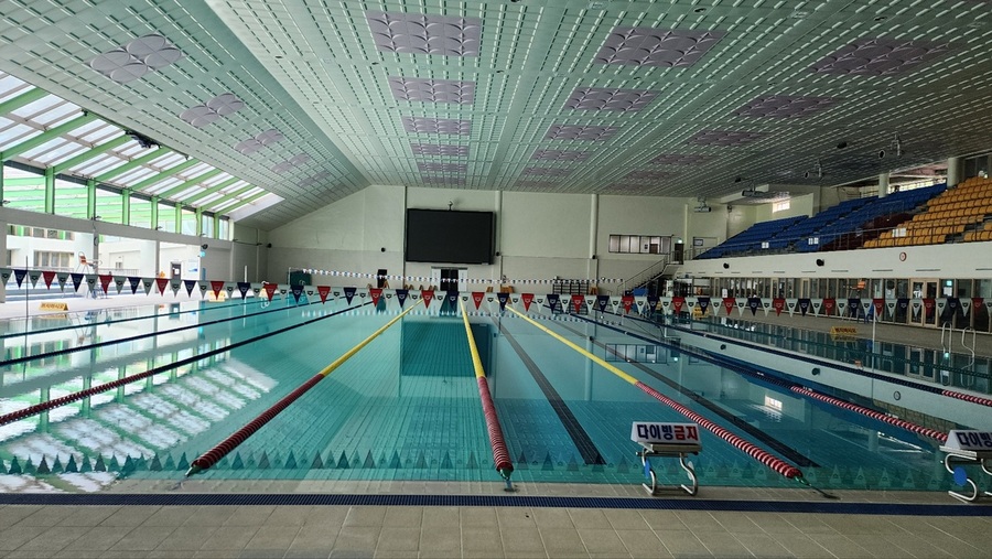 ▲ 청주실내수영장 내부 사진. ⓒ청주시