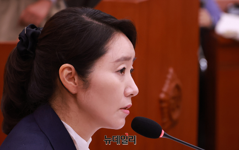 ▲ 강선우 여성가족부 장관 후보자가 14일 국회 여성가족위원회에서 열린 인사청문회에 참석해 의원들의 질문에 답하고 있다. 2025.07.14. ⓒ이종현 기자