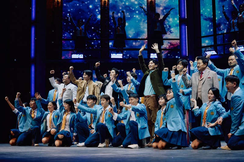 ▲ 쇼뮤지컬 'Again 드림하이' 커튼콜.ⓒ아트원 컴퍼니