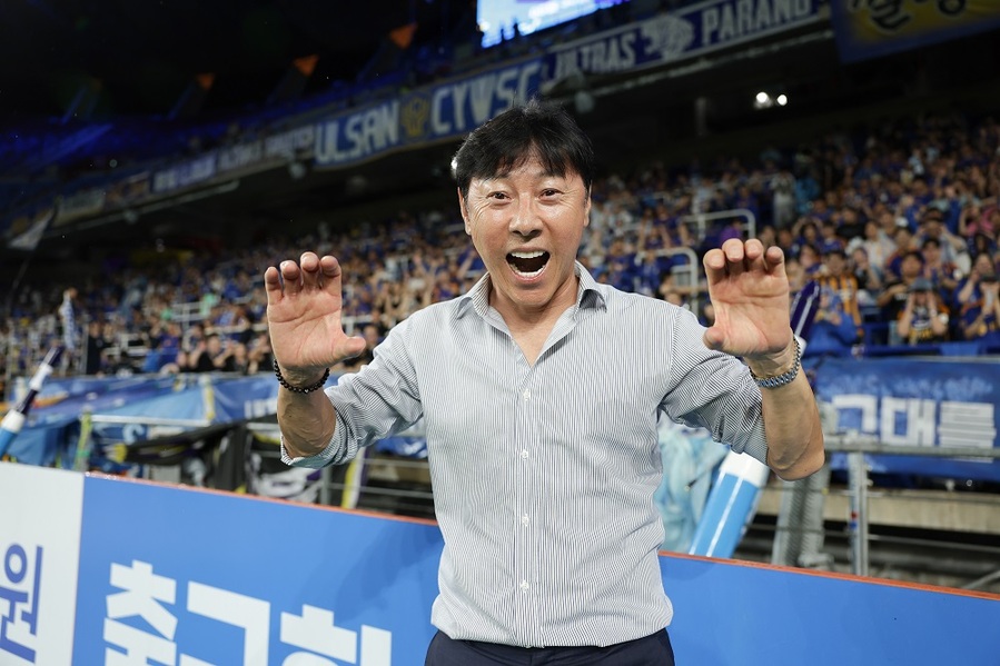 ▲ 신태용 감독이 이끄는 울산이 오는 16일 수원FC 원정에서 2연승을 노린다.ⓒ울산HD 제공