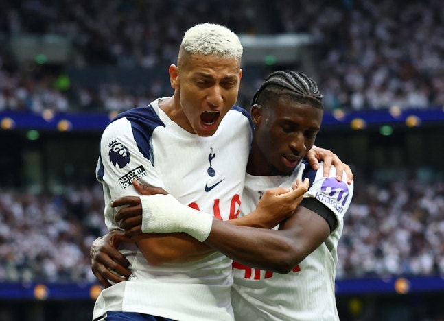 ▲ 히샬리송이 환상적인 멀티골을 작렬시키며 손흥민이 없는 토트넘에 첫 승리를 선물했다.ⓒ연합뉴스 제공