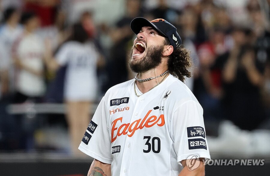 ▲ 한화의 폰세가 감기 증상으로 등판이 연기됐다.ⓒ연합뉴스 제공