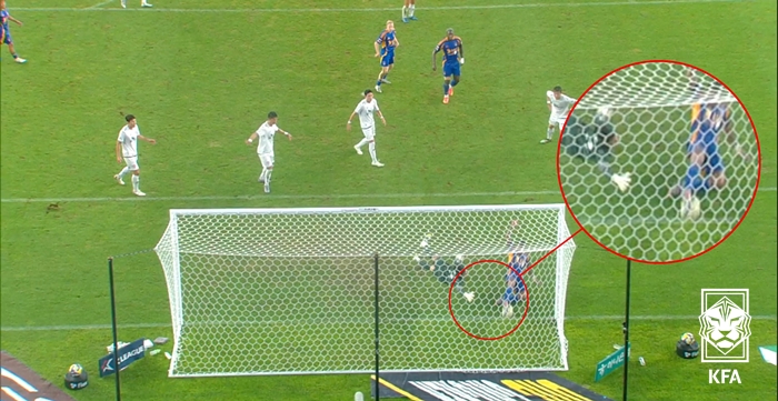 ▲ 지난 9일 열린 울산-제주전에서 루빅손의 골이 오프사이드 논란을 일으켰다.ⓒ대한축구협회 제공