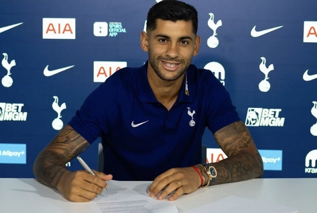 ▲ 손흥민에 이어 토트넘 주장으로 선임된 로메로가 구단과 재계약을 맺었다.ⓒ토트넘 제공