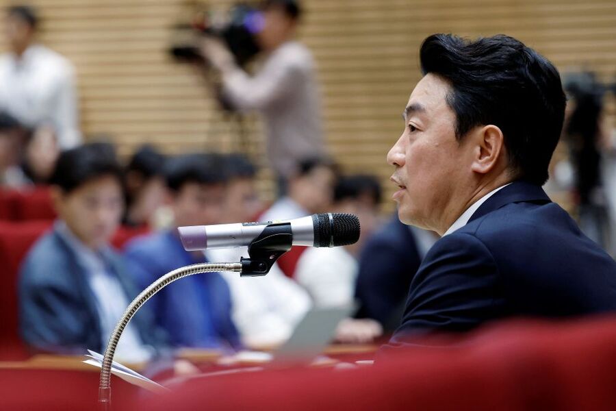 ▲ 강훈식 비서실장이 19일 서울 용산 대통령실 청사에서 국정 비전과 주요 현안 관련 기자간담회 발언을 하고 있다. ⓒ뉴시스