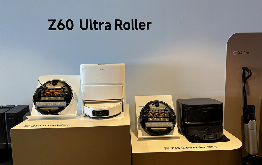 ▲ 이날 공개된 모바의 로봇청소기 신제품 모습. ⓒ김재홍 기자