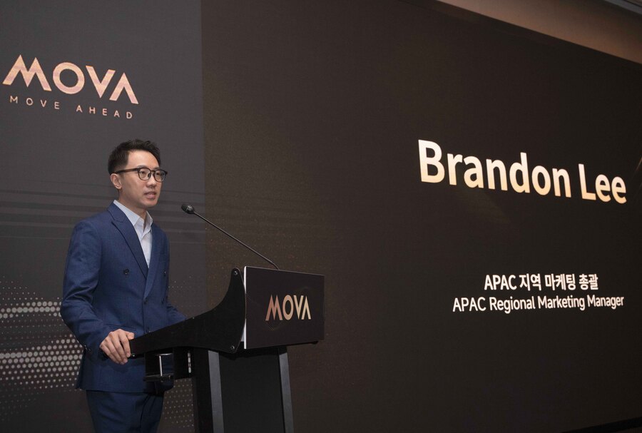 ▲ 브랜든 리 총괄이 발표하는 모습. ⓒ모바