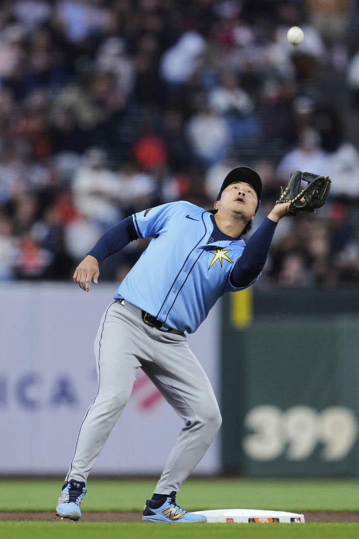 ▲ 허리 통증을 느낀 김하성이 21일 양키스전에 선발 제외됐다.ⓒ뉴시스 제공