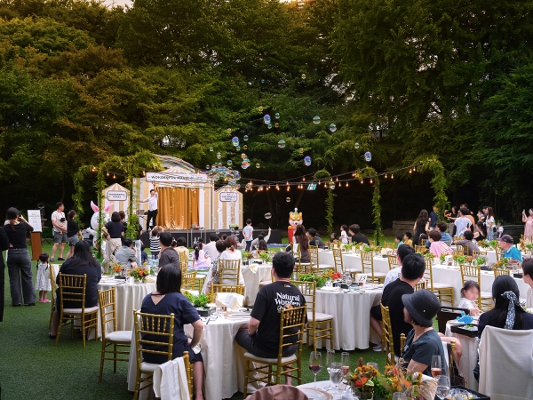 ▲ 지난해 추석 서울신라호텔 영빈관 마술쇼ⓒ서울신라호텔