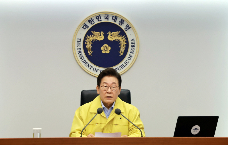 ▲ 이재명 대통령이 21일 서울 용산 대통령실 청사에서 열린 제8차 수석·보좌관 회의에서 발언하고 있다. ⓒ대통령실통신사진기자단