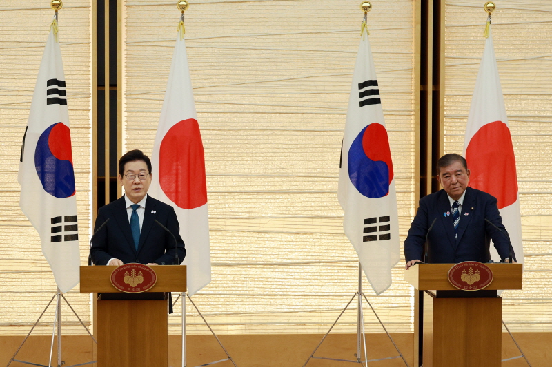 ▲ 이재명 대통령이 23일(현지 시간) 일본 도쿄 총리 관저에서 이시바 시게루 일본 총리와 정상회담을 마친 뒤 한일 공동언론발표를 하고 있다. ⓒ뉴시스