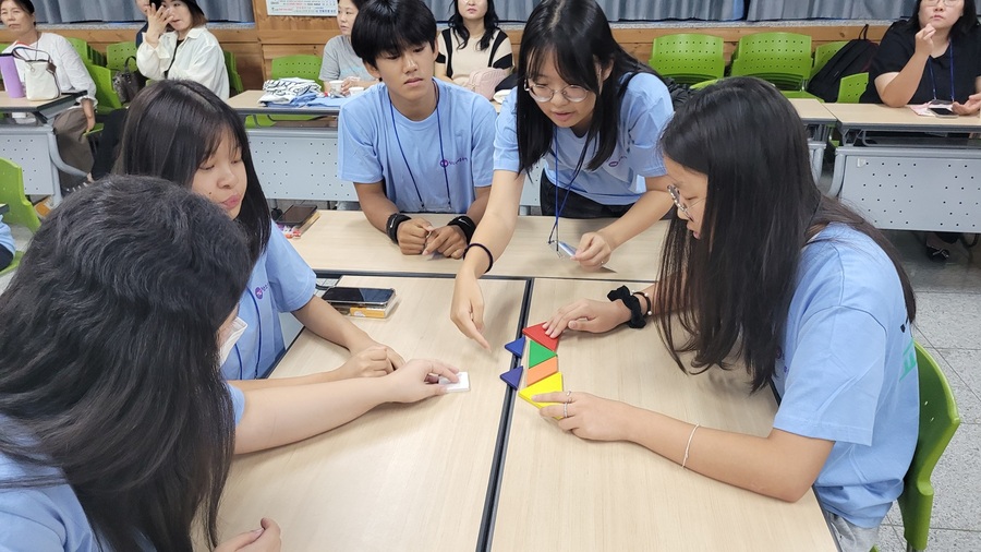 ▲ 달성군(군수 최재훈)은 지난 23일 달성산림조합 5층에서 ‘2025년 청소년마을운영단 리더십 워크숍’을 열었다.ⓒ달성군