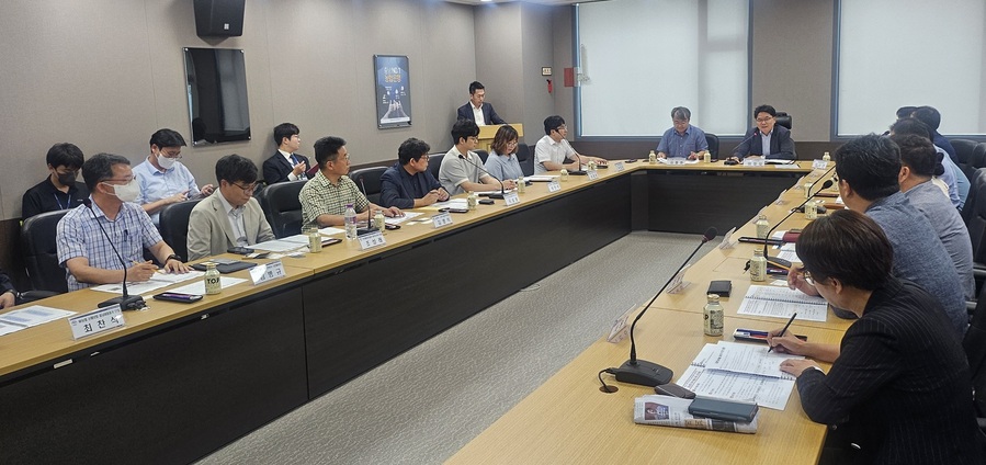 ▲ 충남형 팜 맵(Farm_Map) 구축 TF 킥오프 회의.ⓒ충남도