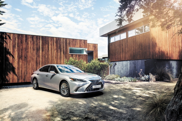 ▲ 렉서스 ES300h. ⓒ렉서스코리아