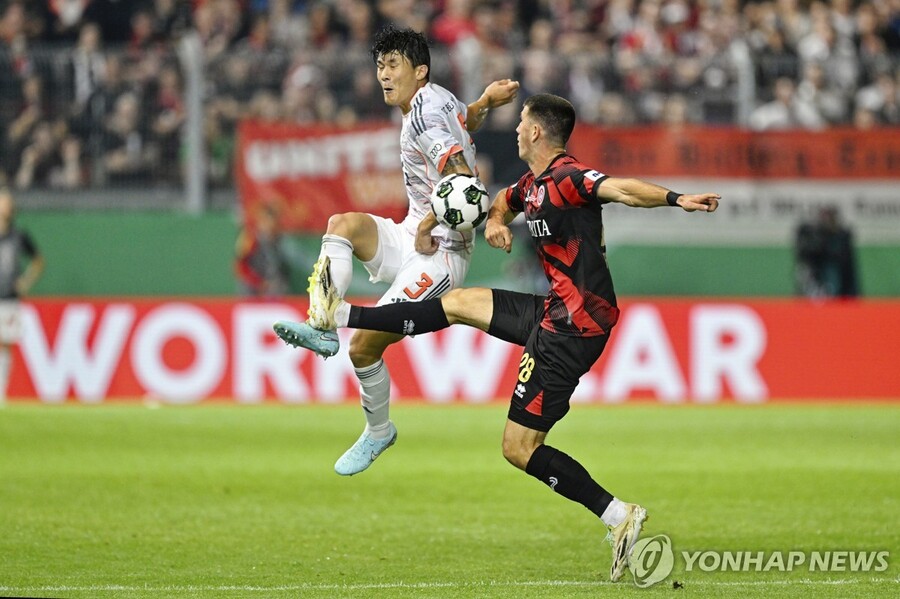 ▲ 김민재가 포칼 1라운드에서 첫 선발 출전해 풀타임을 소화했고, 팀은 3-2로 승리했다.ⓒ연합뉴스 제공