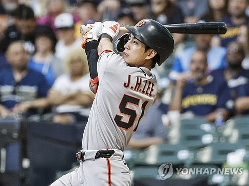 ▲ 샌프란시스코 이정후가 컵스를 상대로 시즌 30호 2루타를 신고했다.ⓒ연합뉴스 제공