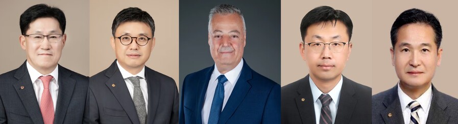 ▲ (왼쪽부터)류두형 (주)한화/글로벌 대표이사, 김종서 한화엔진 대표이사, 라피 발타 한화파워시스템 대표이사, 최석진 한화호텔앤드리조트 리조트 부문 대표이사, 김경수 한화호텔앤드리조트 에스테이트 부문 대표이사 내정자.ⓒ한화그룹