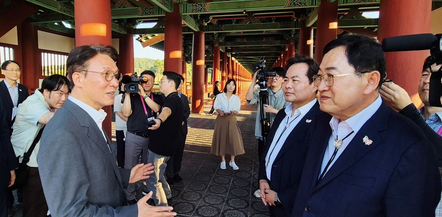 ▲ 김민석 국무총리(아시아태평양경제협력체 정상회의 준비 위원장)는 지난 1·2·3차 경주 현장점검에 이어 지난 29일 오후 경주 현장을 점검했다.ⓒ대구시