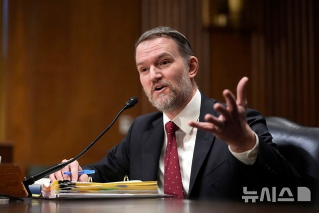 ▲ 제이미슨 그리어 미국무역대표부(USTR) 대표가 상원 재무위원회 청문회에서 발언하고 있다. 250408 AP/뉴시스. ⓒ뉴시스