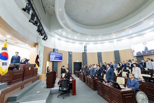 ▲ 제244회 임시회 제1차 본회의 개회 모습ⓒ화성시의회 제공