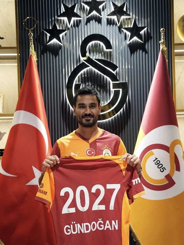 ▲ 독일 국가대표 출신의 베테랑 미드필더 일카이 귄도안이 맨체스터 시티 FC와 다시 작별하고 갈라타사라이 SK 유니폼을 입는다. 250903 사진=갈라타사라이 인스타그램 계정 갈무리. ⓒgalatasaray