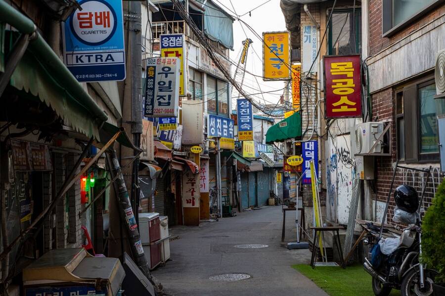 ▲ 인천시는 2025년 골목상권 공동체 활성화 지원사업을 추진하기로 하고 4개소를 추가 모집하기로 했다. ⓒ 인천시 제공