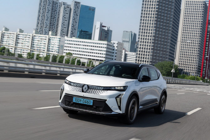 ▲ 르노코리아 '세닉 E-Tech' ⓒ르노코리아