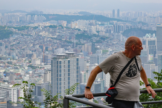 ▲ 서울 남산에서 바라본 서울 시내 아파트ⓒ연합뉴스