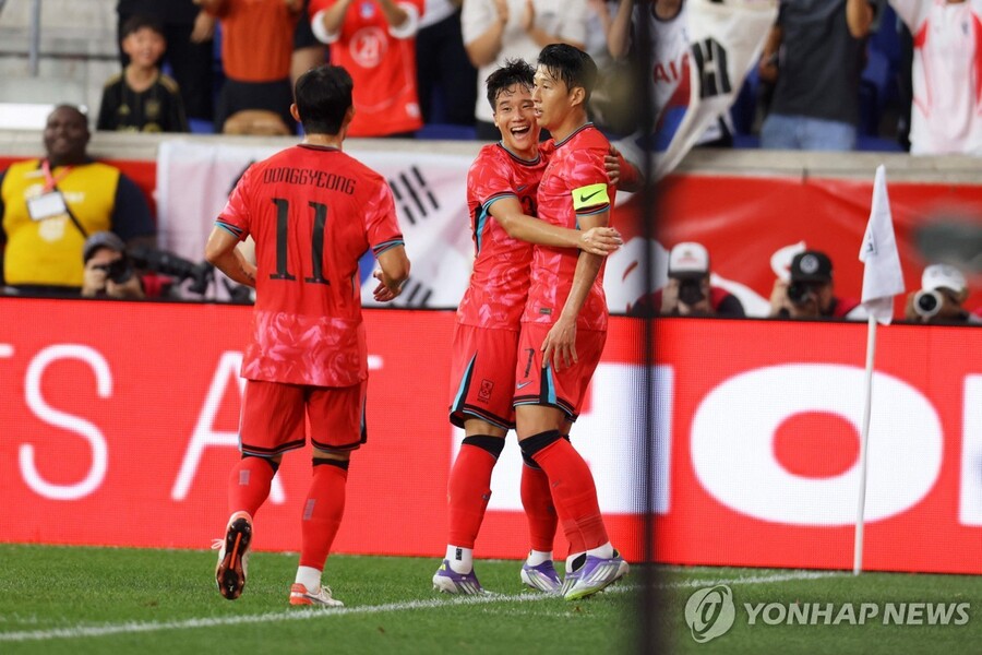 ▲ 손흥민이 1골 1도움 활약한 한국이 포체티노 감독이 이끄는 미국을 2-0으로 격파했다.ⓒ연합뉴스 제공