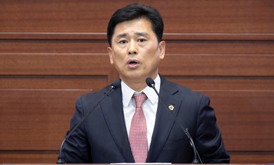 ▲ 경북도의회 교육위원회 김대일 의원(안동, 국민의힘)이 대표발의한 ‘경상북도교육청 수업나눔 활성화 및 지원에 관한 조례안’이 지난 4일 열린 제 357회 임시회 본회의를 통과해 최종 의결됐다.ⓒ경북도의회