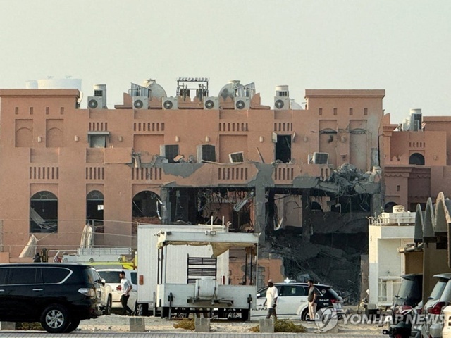 ▲ 이스라엘이 공습한 카타르 수도 도하 건물. 250909 로이터 연합뉴스. ⓒ연합뉴스