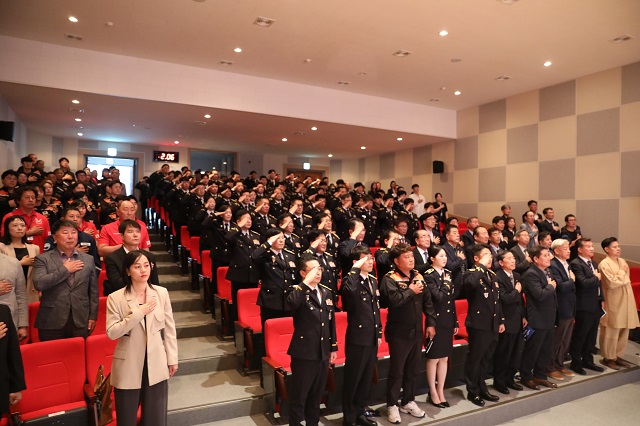 ▲ 포항해양경찰서는 제72주년 해양경찰의 날 기념식을 10일 포항해양경찰서 2층 대강당에서 개최했다.ⓒ포항해경