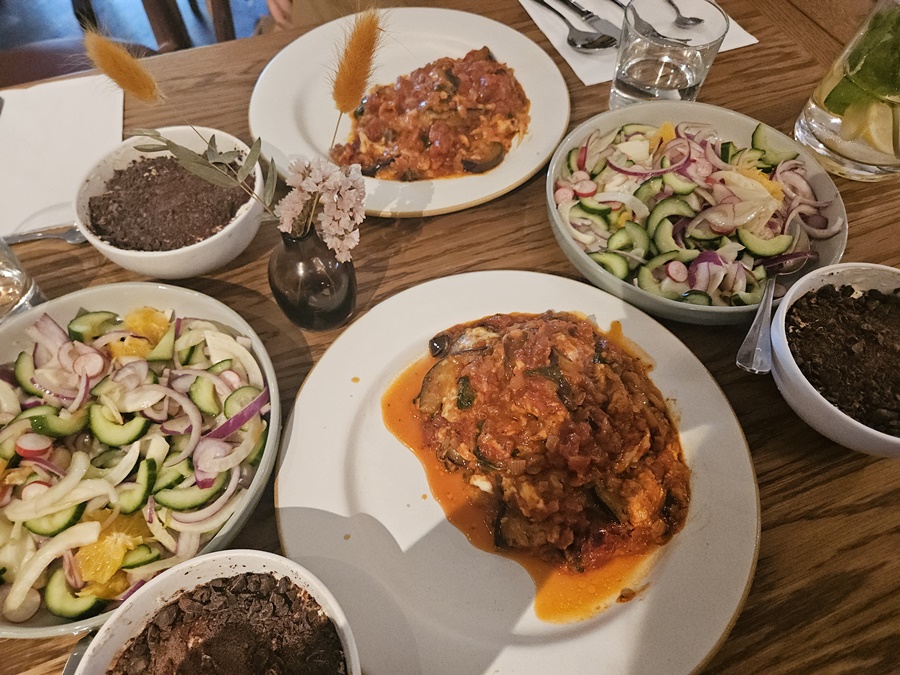 ▲ 비스포크 AI 가전을 활용해 제이미 올리버 쿠킹스튜디오 레시피로 완성된 요리ⓒ윤아름 기자