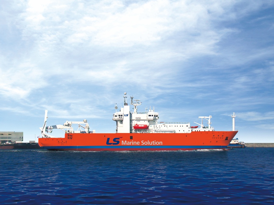 ▲ LS마린솔루션의 해저통신케이블 포설선 세계로호 ⓒLS마린솔루션