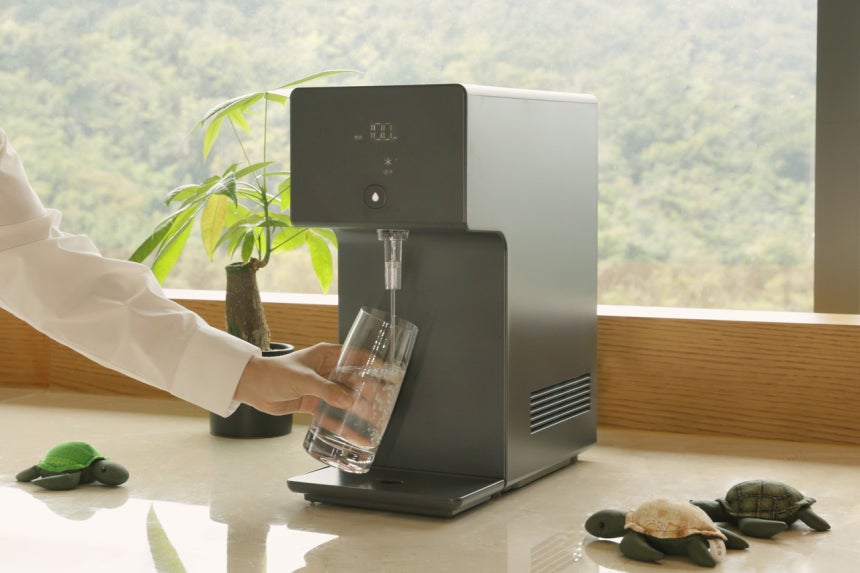 ▲ 반얀트리 클럽 앤 스파 서울이 ESG 경영의 일환으로 모든 객실에 일회용 플라스틱 생수병 대신 정수기를 설치했다.ⓒ반얀트리 클럽 앤 스파 서울