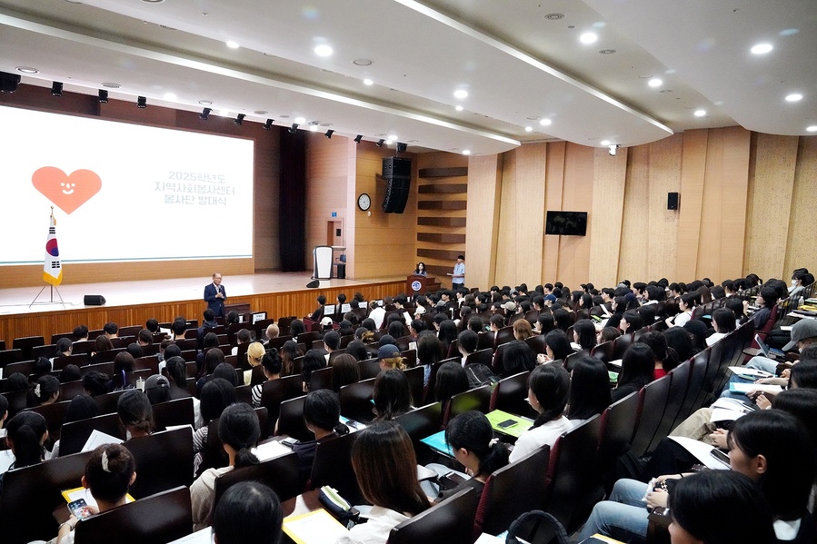 ▲ 영남이공대학교 이재용 총장이 인사말을 하고 있다.ⓒ영남이공대